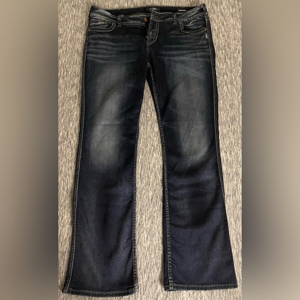 Women’s Silver Jeans. 36W/33L